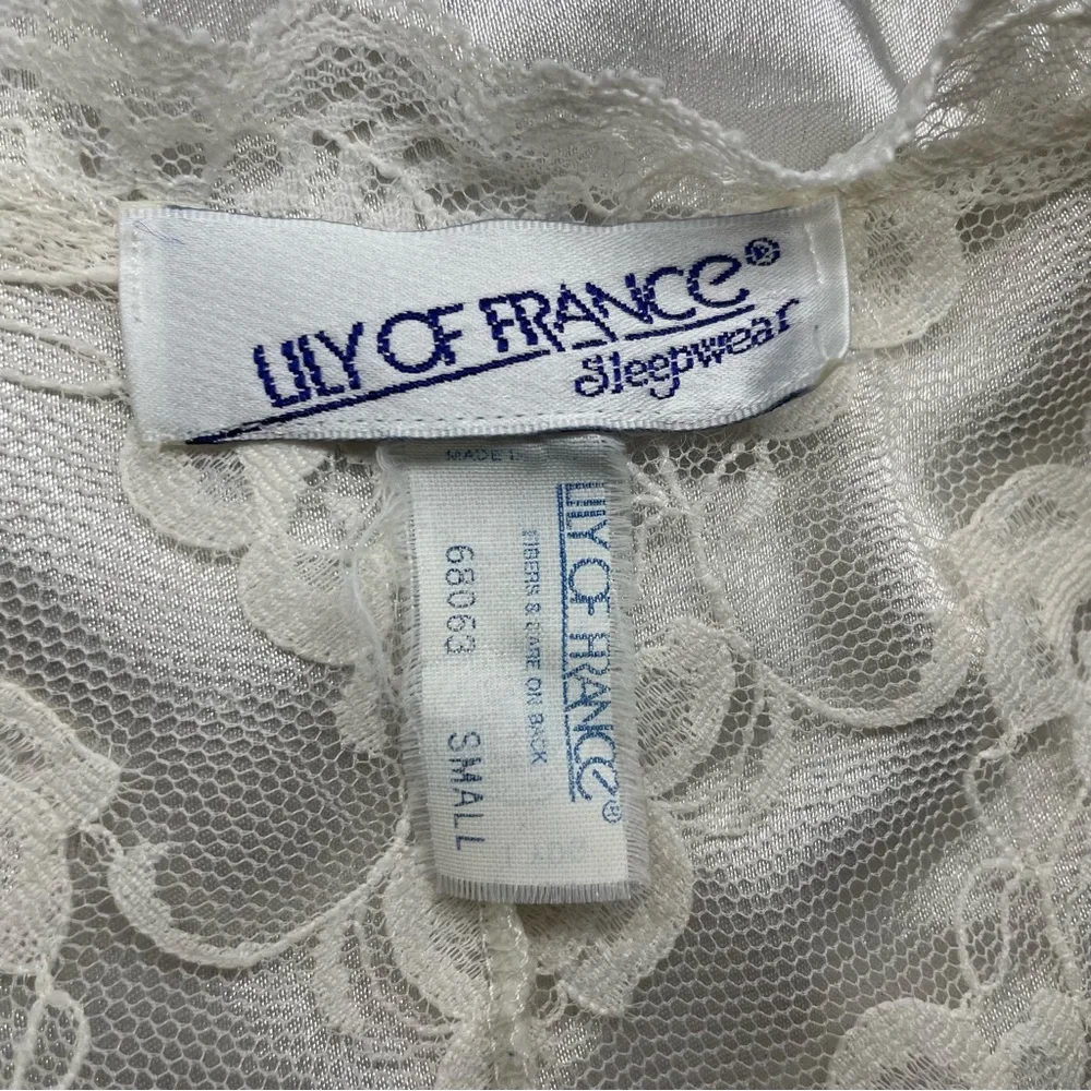 🔥VINTAGE LILY OF FRANCE 60s 70s 80s Lace Nightgown Robe Chemise Set Cream - Picture 10 of 16